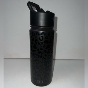 Simple modern water bottle